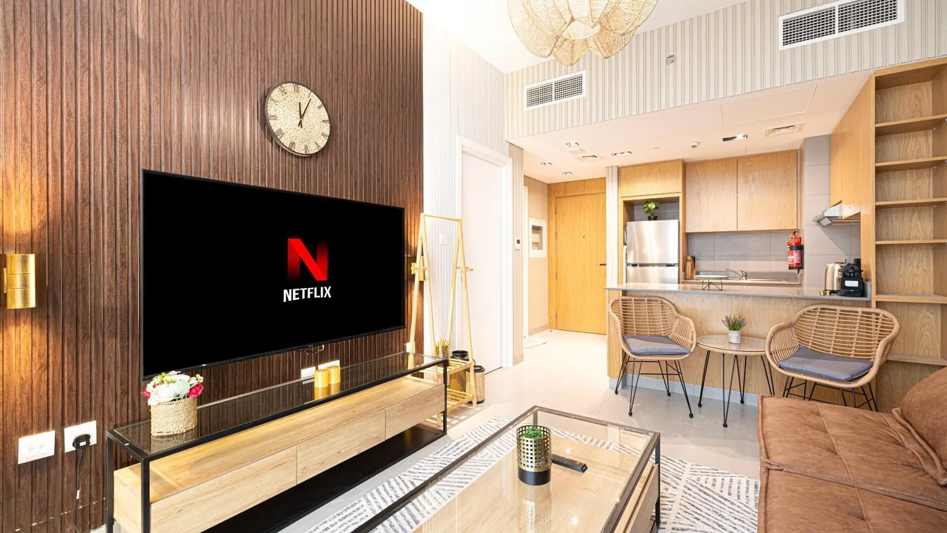1Br Signature Apartment In シャルジャ